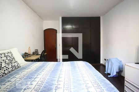 Casa à venda com 175m², 3 quartos e 2 vagasSuite