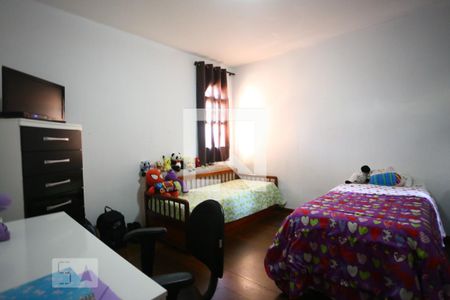 Casa à venda com 175m², 3 quartos e 2 vagasQuarto 2