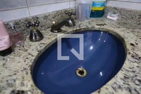 Casa à venda com 175m², 3 quartos e 2 vagasBanheiro Suite