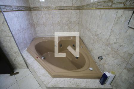 Casa à venda com 120m², 3 quartos e 1 vagaBanheiro da Suíte 1