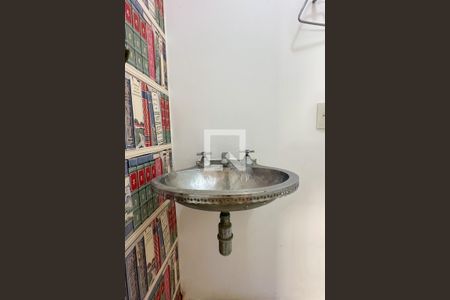 Apartamento à venda com 175m², 4 quartos e 1 vagaLavabo