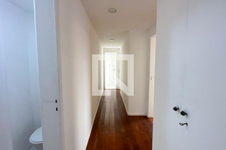 Apartamento à venda com 175m², 4 quartos e 1 vagaCorredor