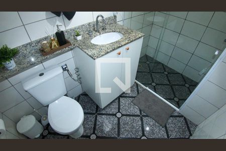 Apartamento à venda com 49m², 2 quartos e 1 vaga Apartamento à venda com 49m², 2 quartos e 1 vagaBanheiro