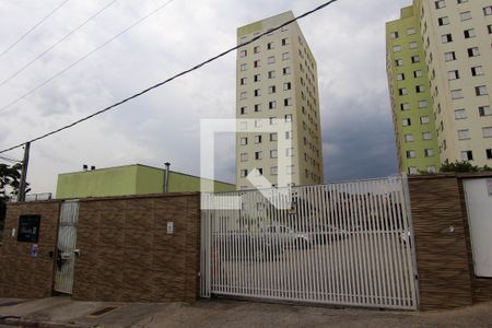 Apartamento à venda com 49m², 2 quartos e 1 vaga Apartamento à venda com 49m², 2 quartos e 1 vagaFachada