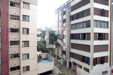 Apartamento à venda com 171m², 3 quartos e 2 vagasQuarto 3 Vista