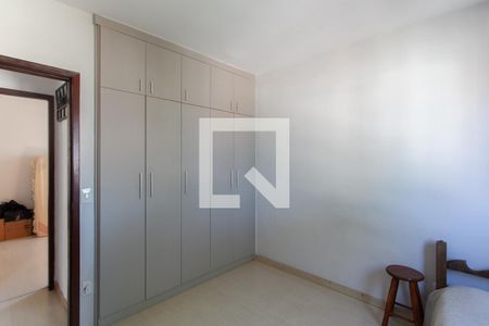 Apartamento à venda com 90m², 3 quartos e 2 vagas Apartamento à venda com 90m², 3 quartos e 2 vagasQuarto 3