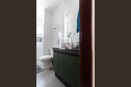 Apartamento à venda com 90m², 3 quartos e 2 vagas Apartamento à venda com 90m², 3 quartos e 2 vagasBanheiro Social