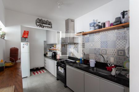 Apartamento à venda com 90m², 3 quartos e 2 vagas Apartamento à venda com 90m², 3 quartos e 2 vagasCozinha