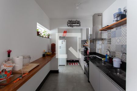 Apartamento à venda com 90m², 3 quartos e 2 vagas Apartamento à venda com 90m², 3 quartos e 2 vagasCozinha