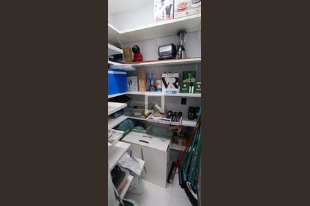 Apartamento à venda com 120m², 3 quartos e 4 vagas Apartamento à venda com 120m², 3 quartos e 4 vagasDespensa