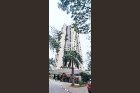 Apartamento à venda com 120m², 3 quartos e 4 vagas Apartamento à venda com 120m², 3 quartos e 4 vagasFachada