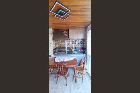 Apartamento à venda com 120m², 3 quartos e 4 vagas Apartamento à venda com 120m², 3 quartos e 4 vagasVaranda gourmet