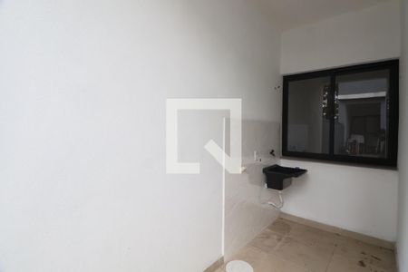 Casa à venda com 46m², 2 quartos e 1 vagaÁrea de Serviço