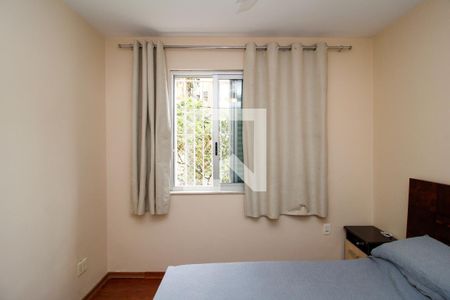 Apartamento à venda com 95m², 3 quartos e 2 vagasQuarto 3