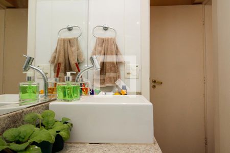 Apartamento à venda com 95m², 3 quartos e 2 vagasBanheiro do Quarto 3