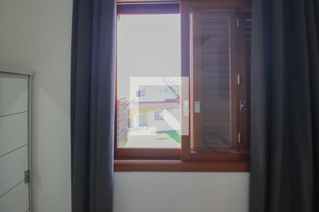 Casa à venda com 330m², 4 quartos e 3 vagas Casa à venda com 330m², 4 quartos e 3 vagasÁrea comum