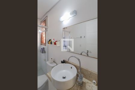 Casa à venda com 330m², 4 quartos e 3 vagas Casa à venda com 330m², 4 quartos e 3 vagasBanheiro do Quarto 2