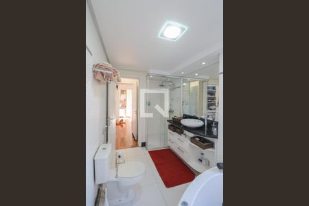 Casa à venda com 330m², 4 quartos e 3 vagas Casa à venda com 330m², 4 quartos e 3 vagasBanheiro do Quarto 1