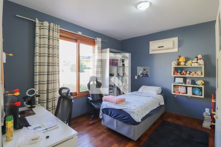 Casa à venda com 330m², 4 quartos e 3 vagas Casa à venda com 330m², 4 quartos e 3 vagasQuarto 3