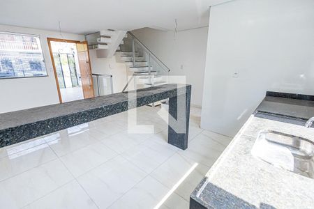 Casa à venda com 125m², 3 quartos e 2 vagas Casa à venda com 125m², 3 quartos e 2 vagasCoiznha