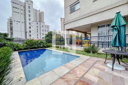Apartamento à venda com 170m², 3 quartos e 3 vagasÁrea comum - Piscina