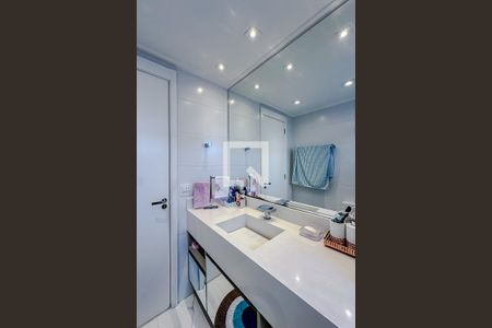 Apartamento à venda com 170m², 3 quartos e 3 vagasBanheiro da Suíte