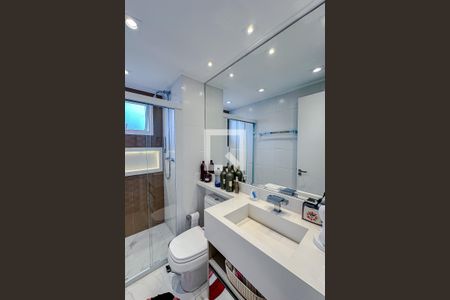 Apartamento à venda com 170m², 3 quartos e 3 vagasBanheiro da Suíte 2