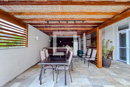 Apartamento à venda com 170m², 3 quartos e 3 vagasÁrea comum - Churrasqueira