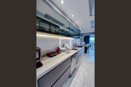 Apartamento à venda com 170m², 3 quartos e 3 vagasCozinha