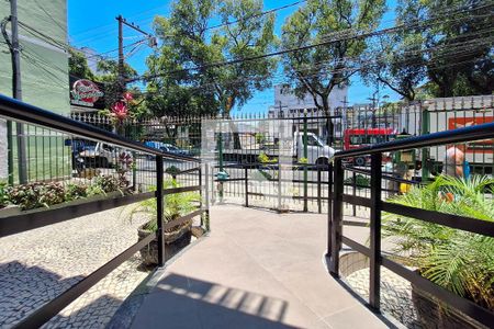 Apartamento à venda com 55m², 1 quarto e sem vagaFachada