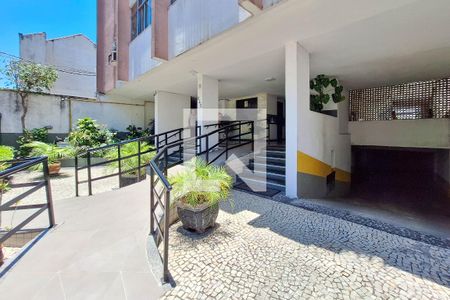 Apartamento à venda com 55m², 1 quarto e sem vagaFachada