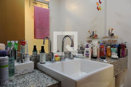 Apartamento à venda com 168m², 3 quartos e 2 vagasBanheiro Social
