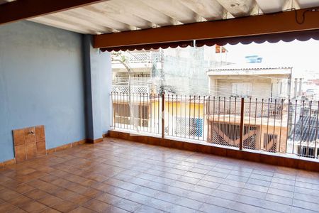 Casa à venda com 150m², 3 quartos e 2 vagas Casa à venda com 150m², 3 quartos e 2 vagasSacada