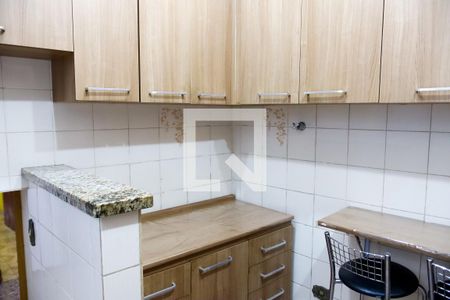 Casa à venda com 150m², 3 quartos e 2 vagas Casa à venda com 150m², 3 quartos e 2 vagasCozinha