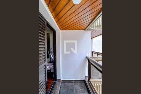 Apartamento à venda com 227m², 3 quartos e 3 vagasVaranda do Quarto 2