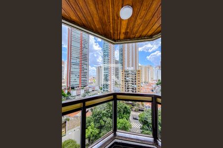 Apartamento à venda com 227m², 3 quartos e 3 vagasVaranda da Quarto 1