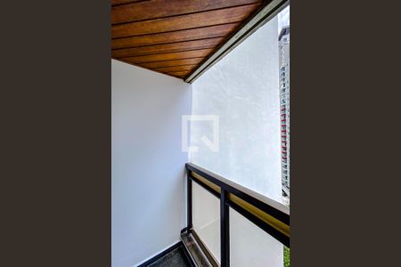 Apartamento à venda com 227m², 3 quartos e 3 vagasVaranda da Quarto 1