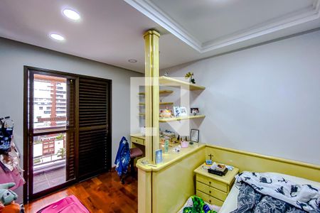 Apartamento à venda com 227m², 3 quartos e 3 vagasQuarto 2