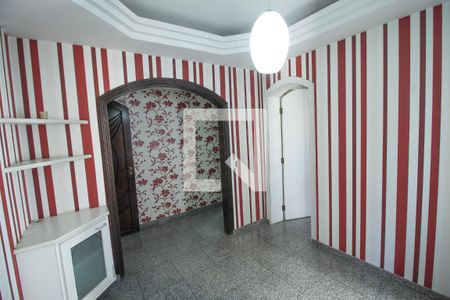 Apartamento à venda com 226m², 4 quartos e 3 vagas Apartamento à venda com 226m², 4 quartos e 3 vagasCozinha