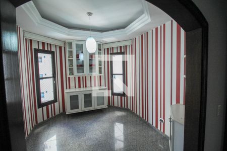 Apartamento à venda com 226m², 4 quartos e 3 vagas Apartamento à venda com 226m², 4 quartos e 3 vagasSacada/Quarto 4