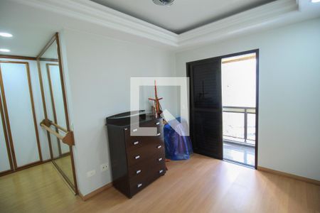Apartamento à venda com 226m², 4 quartos e 3 vagas Apartamento à venda com 226m², 4 quartos e 3 vagasSuíte 2