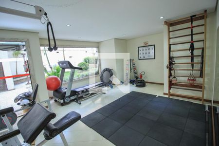 Apartamento à venda com 226m², 4 quartos e 3 vagas Apartamento à venda com 226m², 4 quartos e 3 vagasÁrea comum