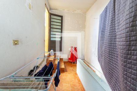 Casa à venda com 317m², 5 quartos e 4 vagas Casa à venda com 317m², 5 quartos e 4 vagasÁrea de Serviço