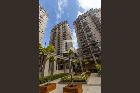 Apartamento à venda com 83m², 2 quartos e 2 vagasFachada