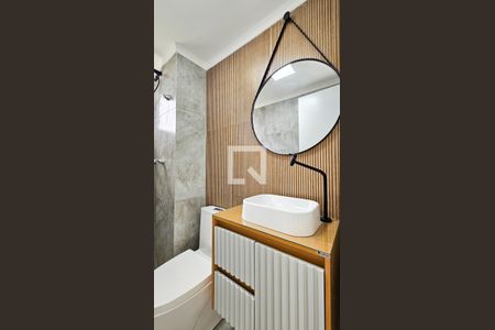 Apartamento para alugar com 104m², 2 quartos e 2 vagas Apartamento para alugar com 104m², 2 quartos e 2 vagasBanheiro