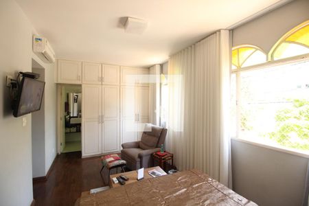 Apartamento à venda com 181m², 4 quartos e 4 vagasQuarto 4