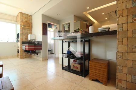 Apartamento à venda com 181m², 4 quartos e 4 vagasCozinha