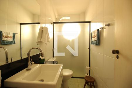 Apartamento à venda com 181m², 4 quartos e 4 vagasBanheiro