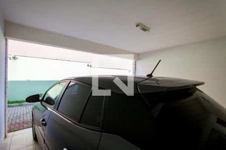 Casa à venda com 133m², 3 quartos e 2 vagas Casa à venda com 133m², 3 quartos e 2 vagasGaragem