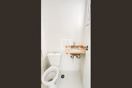 Apartamento à venda com 57m², 2 quartos e 1 vaga Apartamento à venda com 57m², 2 quartos e 1 vagaBanheiro da Suíte